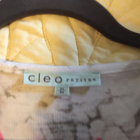 Pink Roses Tunic - Picture 6 of 7